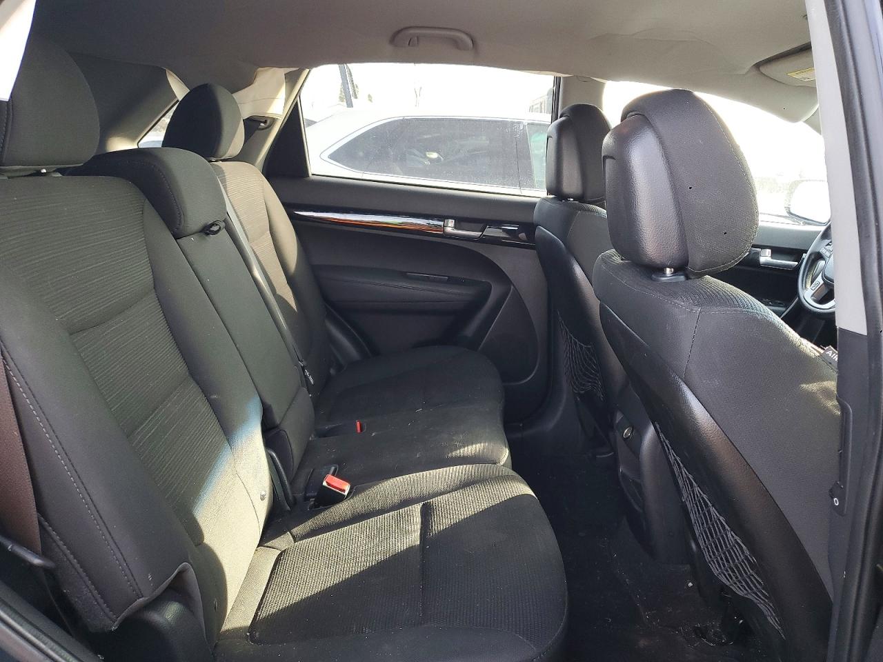 2014 KIA SORENTO LX photo 10