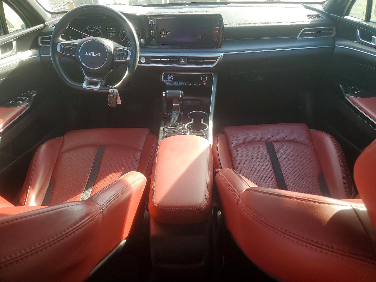 2023 KIA K5 GT LINE photo 8