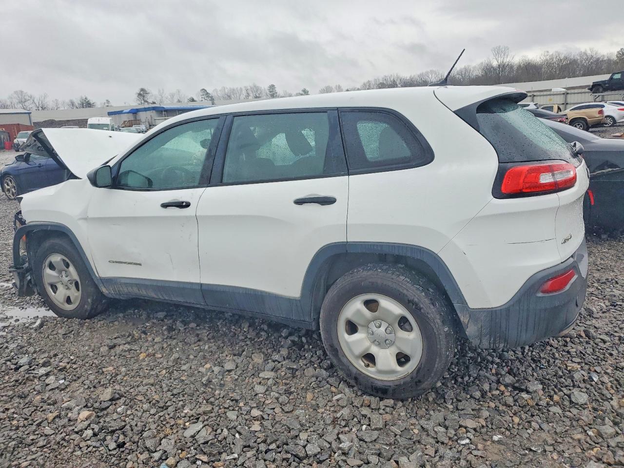 2015 JEEP CHEROKEE SPORT photo 2