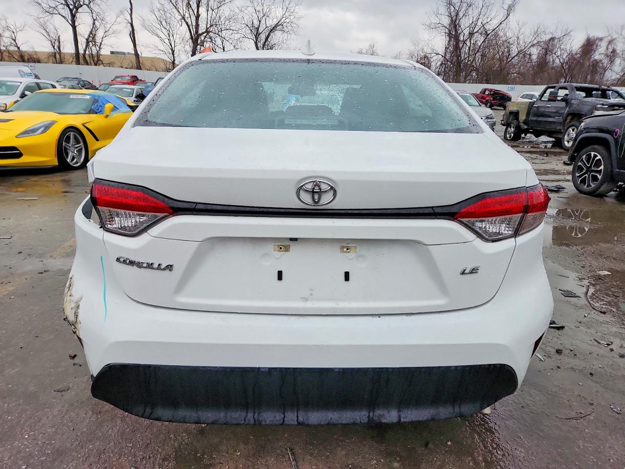 2024 TOYOTA COROLLA LE photo 6