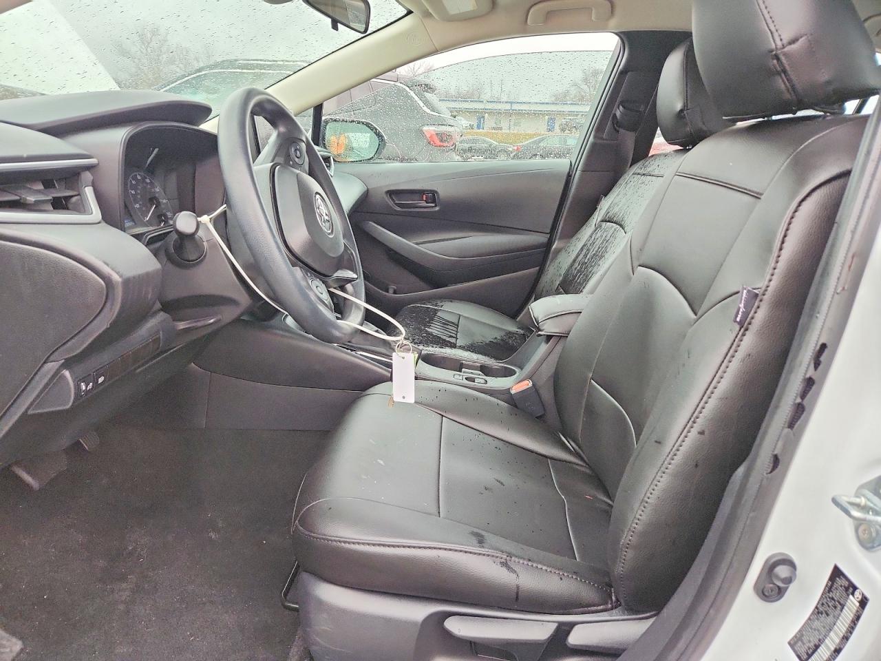 2024 TOYOTA COROLLA LE photo 7