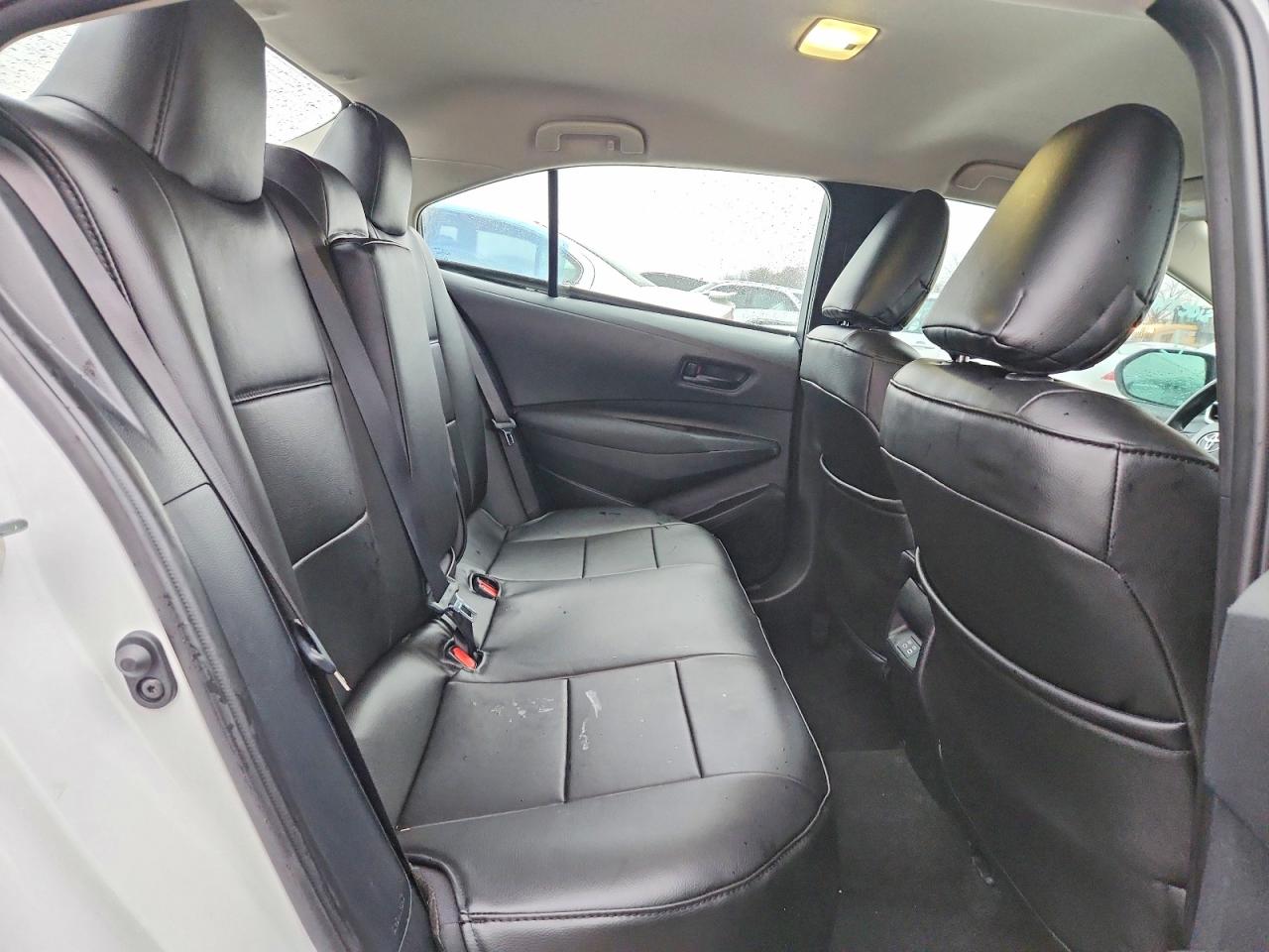 2024 TOYOTA COROLLA LE photo 10