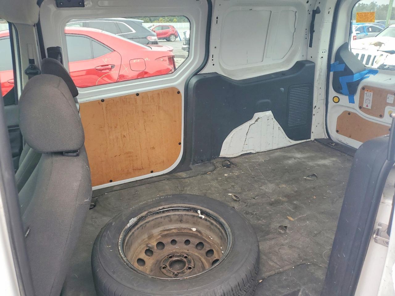 2015 FORD TRANSIT CONNECT XL photo 11