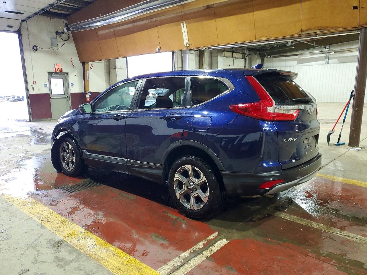 2017 HONDA CR-V EXL photo 2