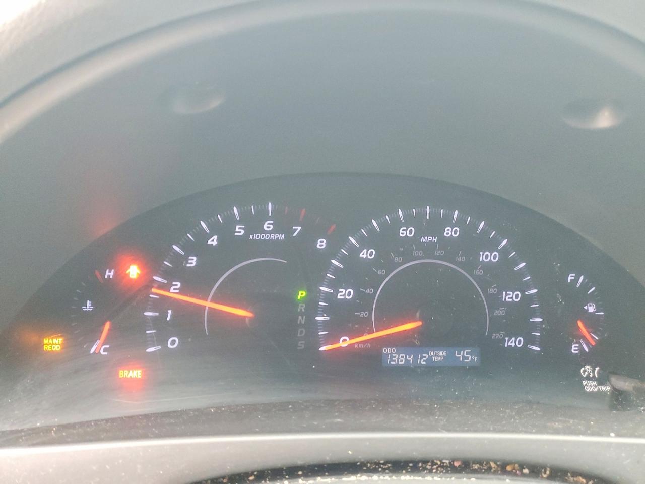 2010 TOYOTA CAMRY BASE photo 9