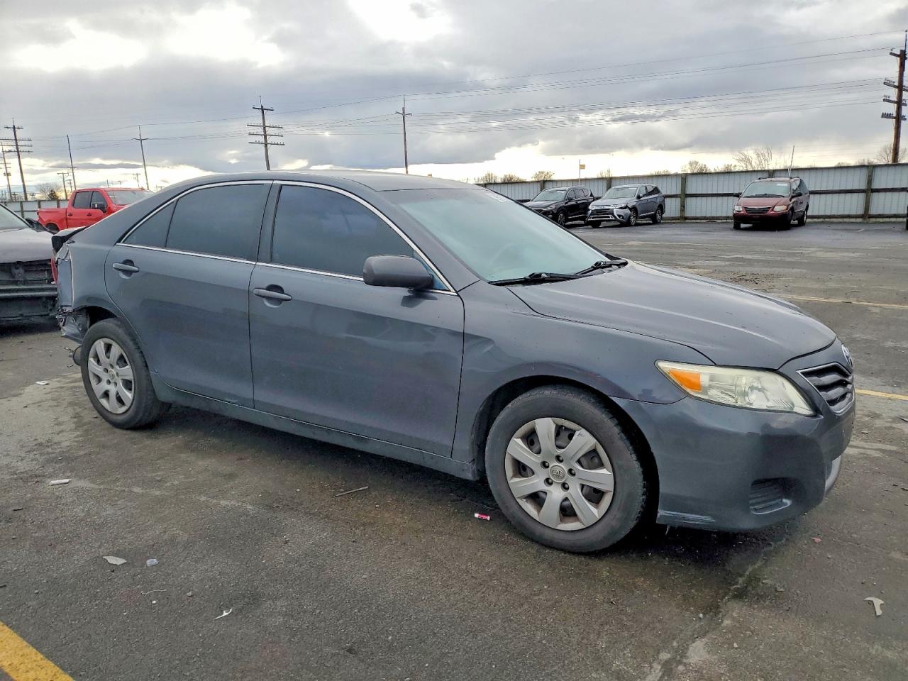 2010 TOYOTA CAMRY BASE photo 4