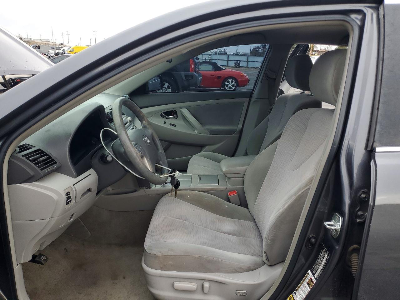 2010 TOYOTA CAMRY BASE photo 7