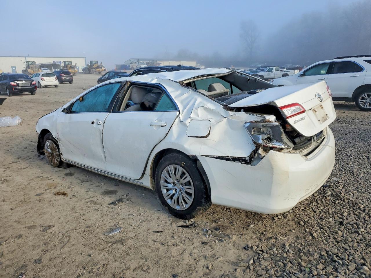 2014 TOYOTA CAMRY L photo 2