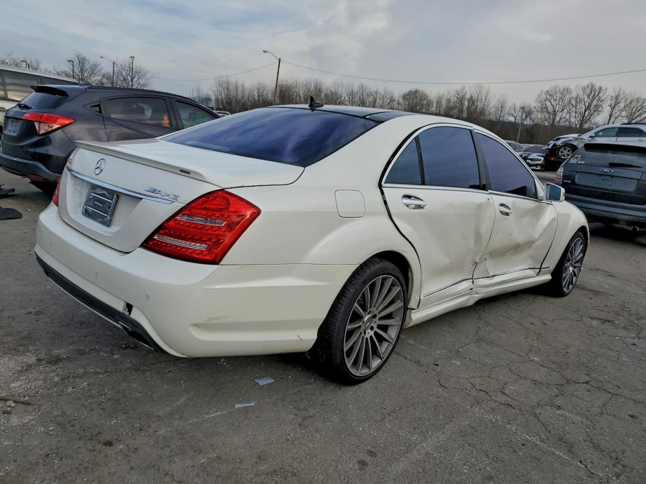2013 MERCEDES-BENZ S 550 photo 3