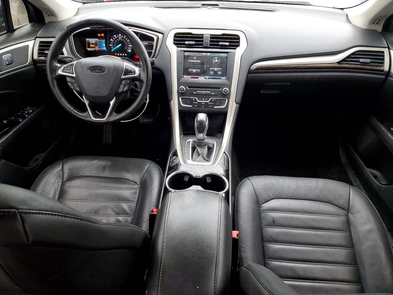 2016 FORD FUSION SE photo 8