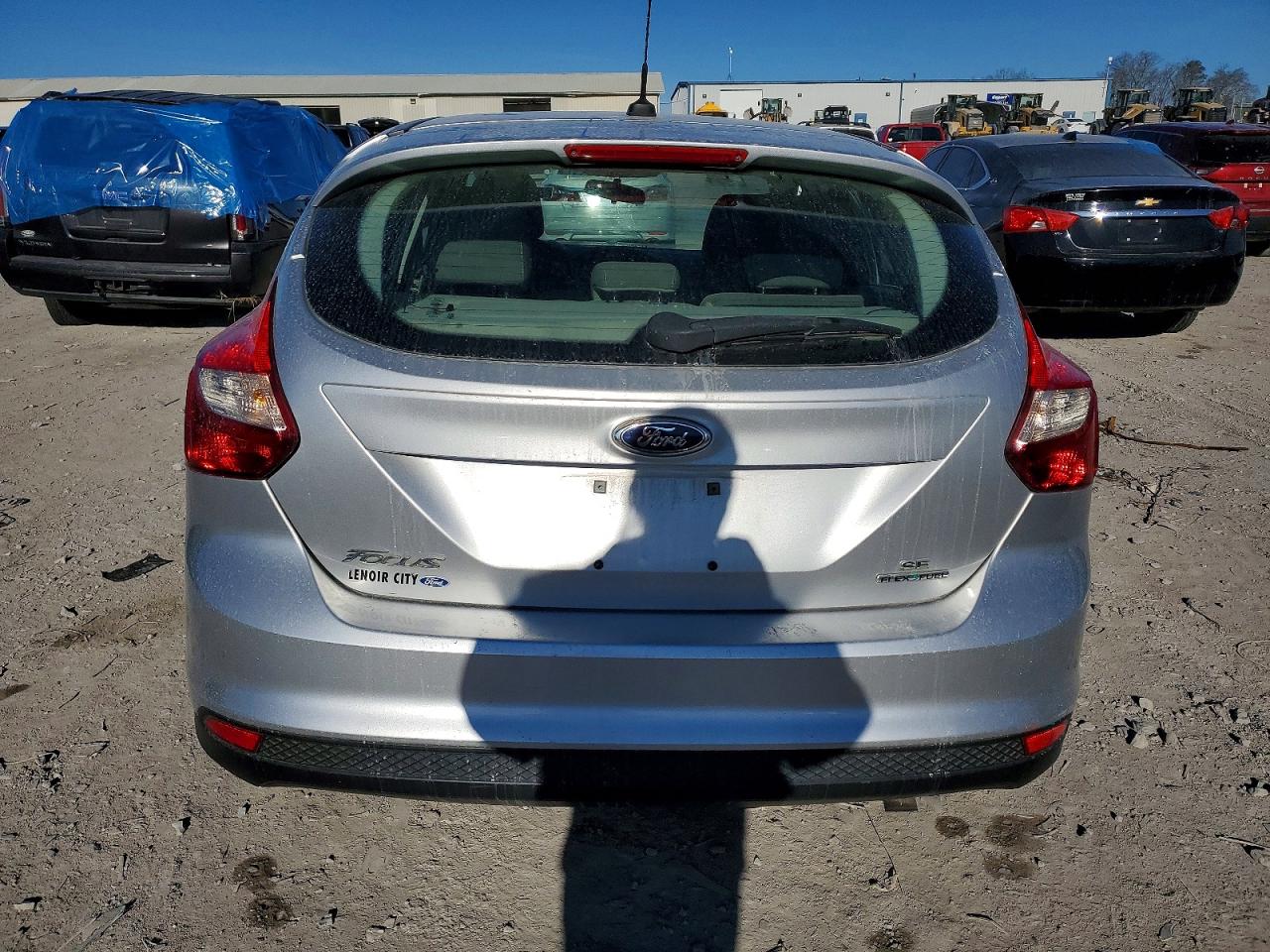 2014 FORD FOCUS SE photo 6