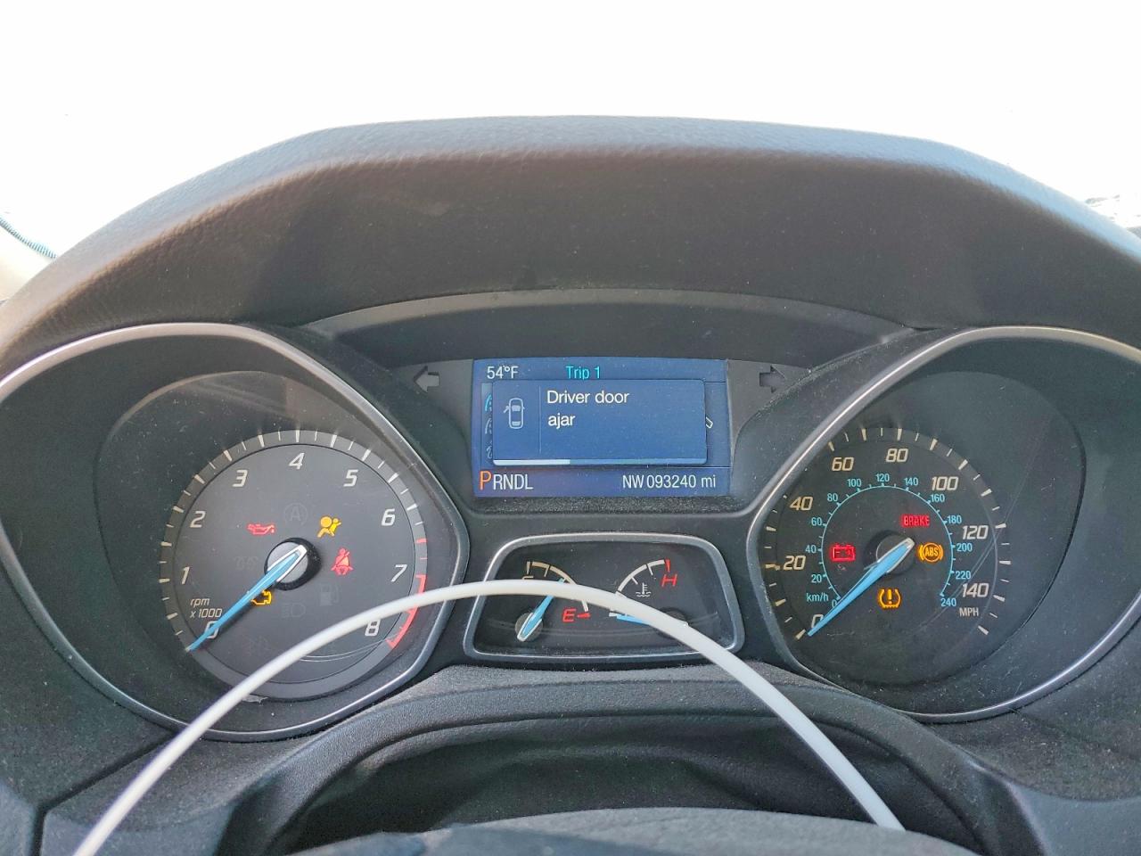 2014 FORD FOCUS SE photo 9