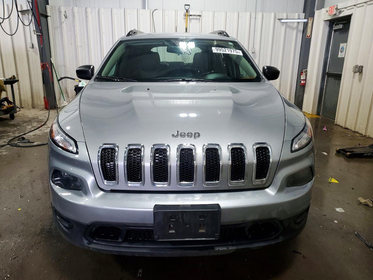 2016 JEEP CHEROKEE SPORT photo 5