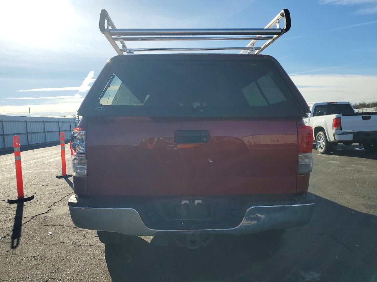 2010 TOYOTA TUNDRA DOUBLE CAB SR5 photo 6
