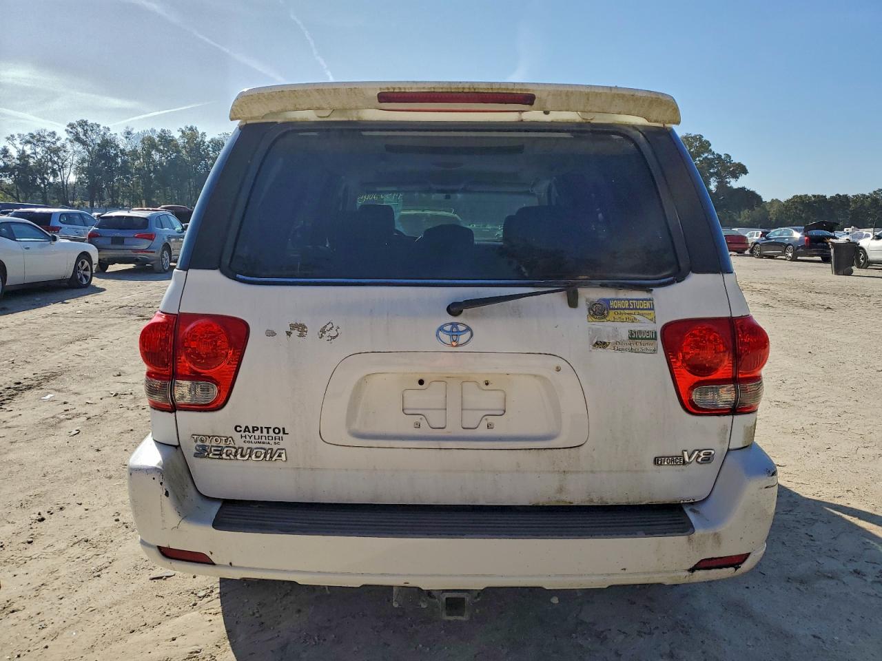 2005 TOYOTA SEQUOIA SR5 photo 6