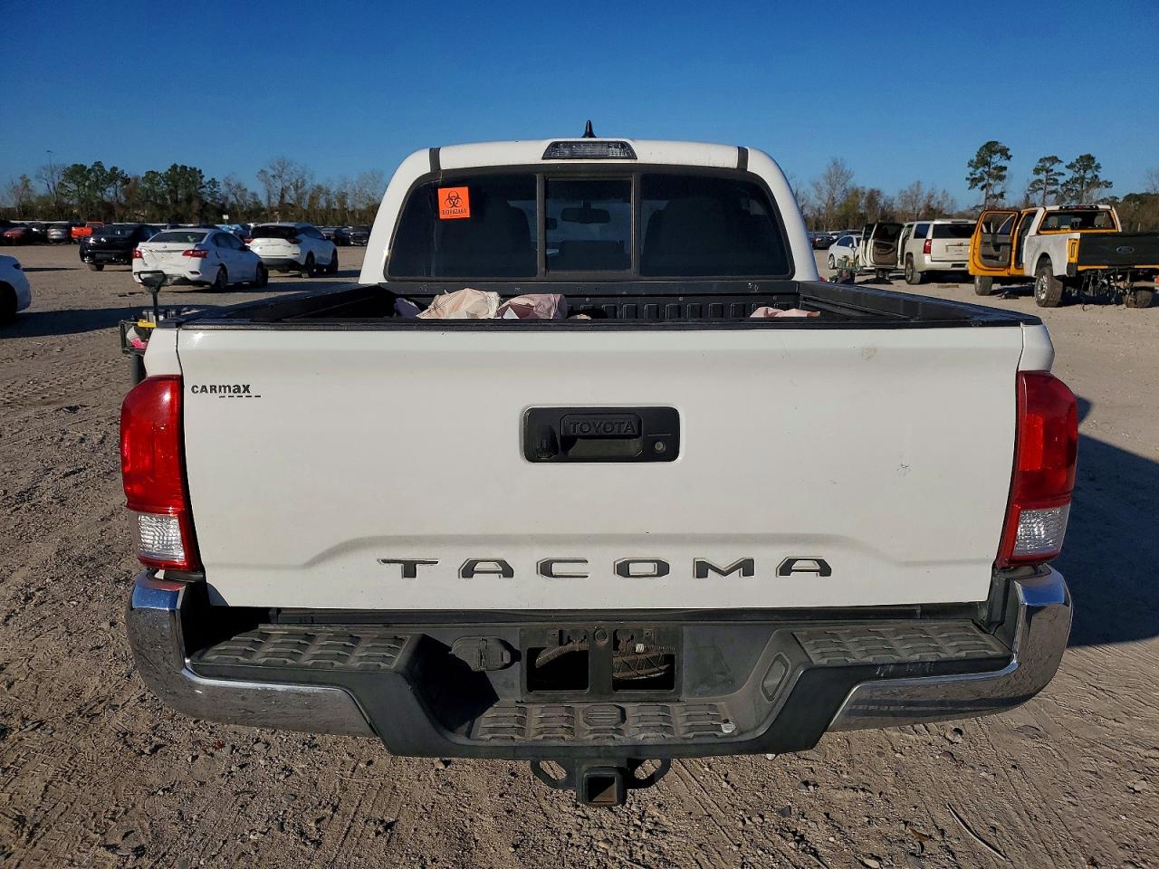 2017 TOYOTA TACOMA DOUBLE CAB photo 16