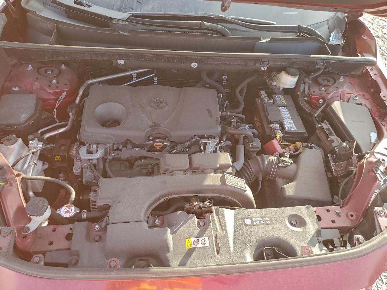 2021 TOYOTA RAV4 LE photo 12