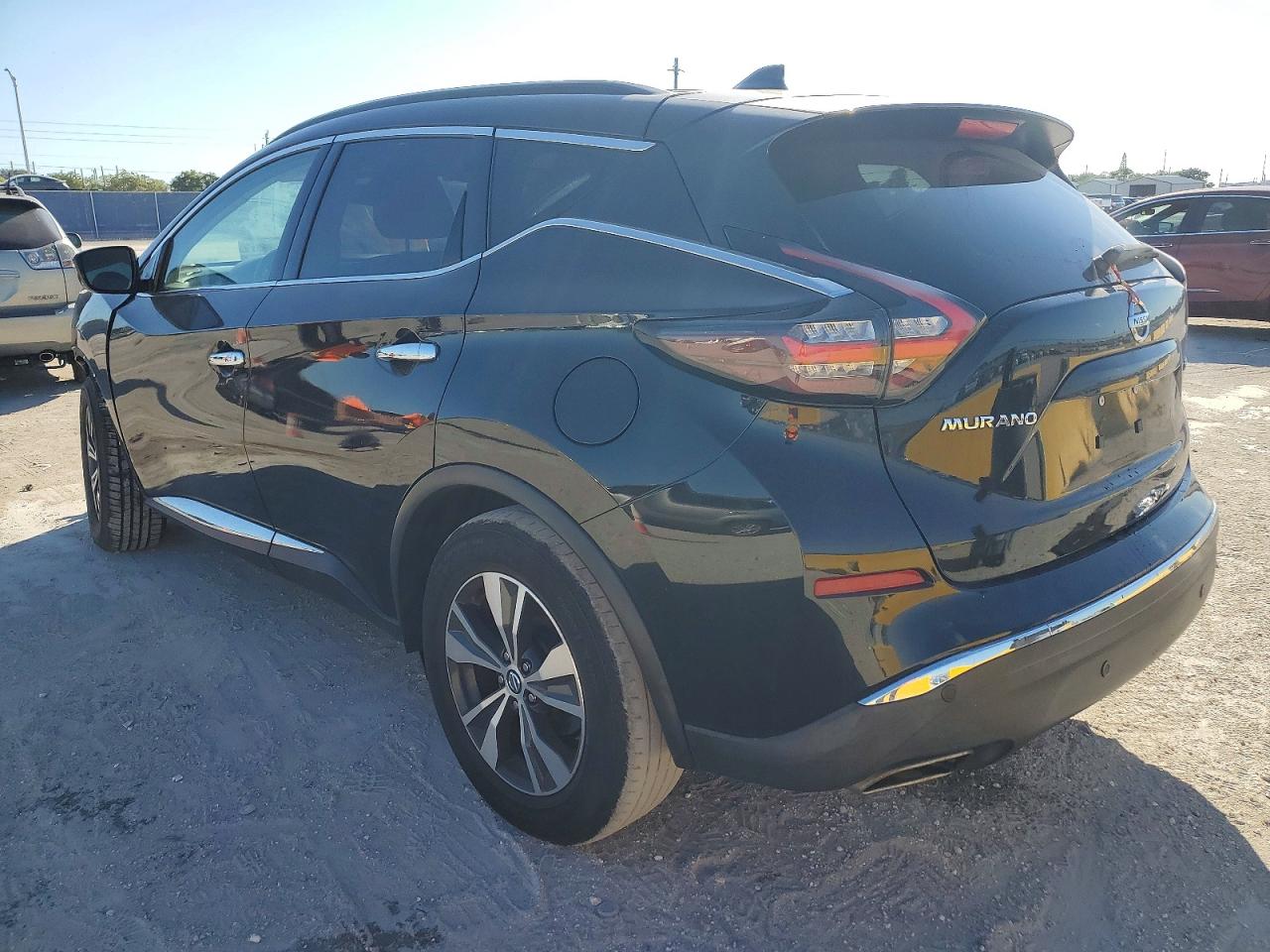 2020 NISSAN MURANO SV photo 2