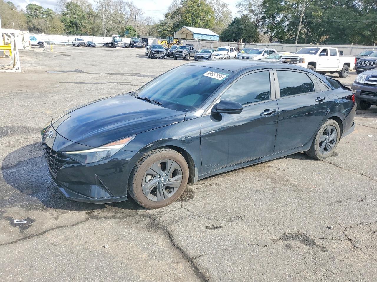 2022 HYUNDAI ELANTRA