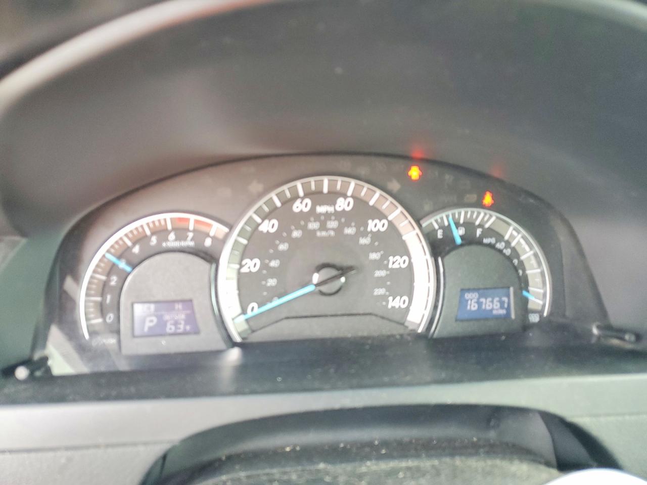 2013 TOYOTA CAMRY L photo 9