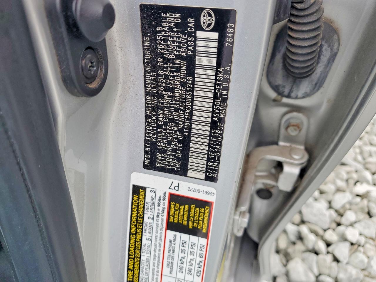 2013 TOYOTA CAMRY L photo 12