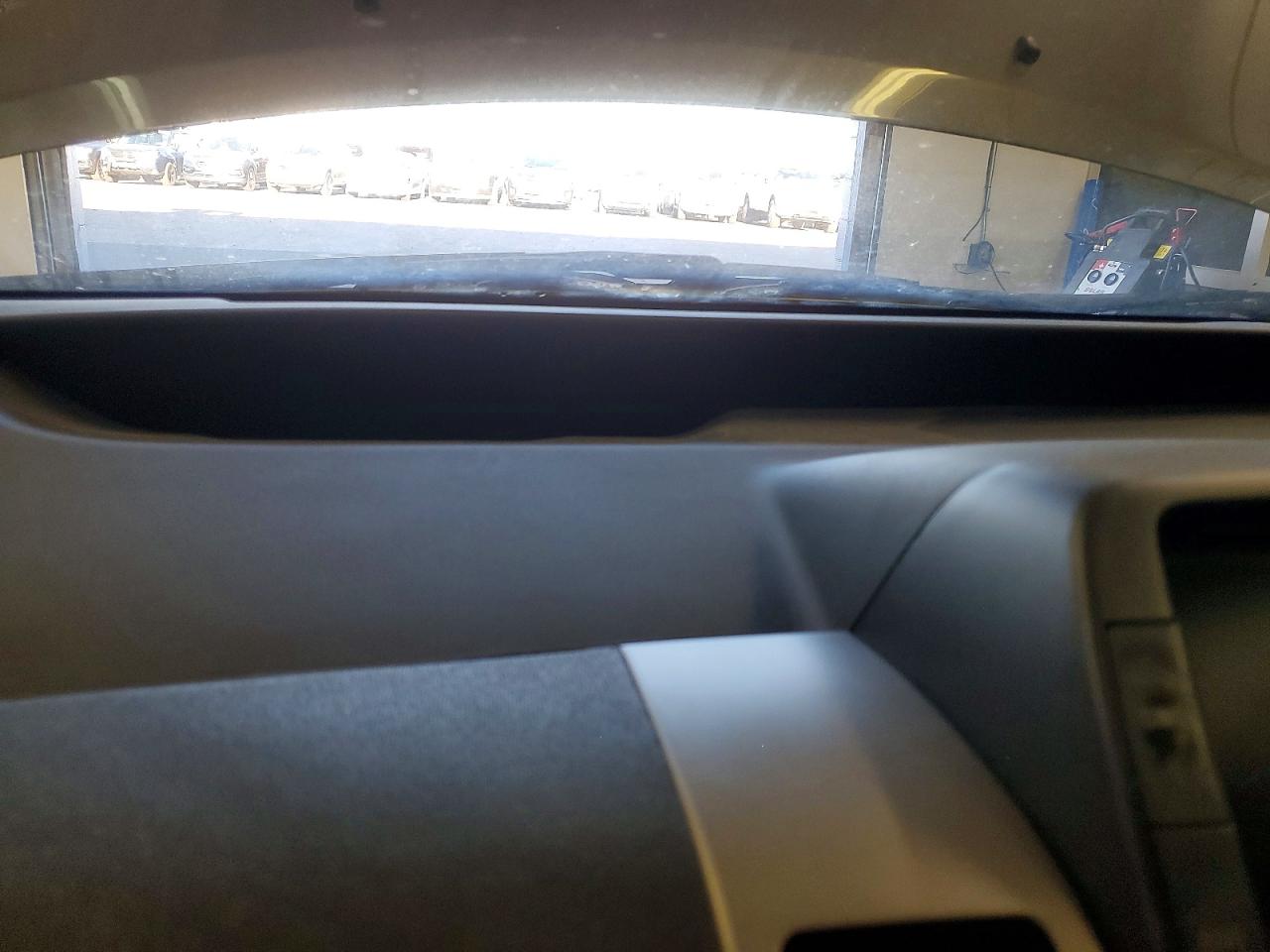 2008 TOYOTA PRIUS photo 9