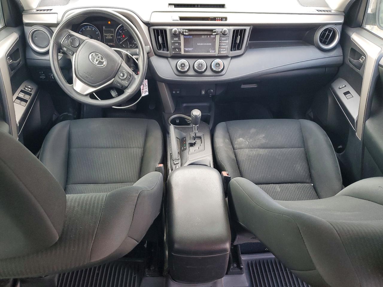 2018 TOYOTA RAV4 LE photo 8
