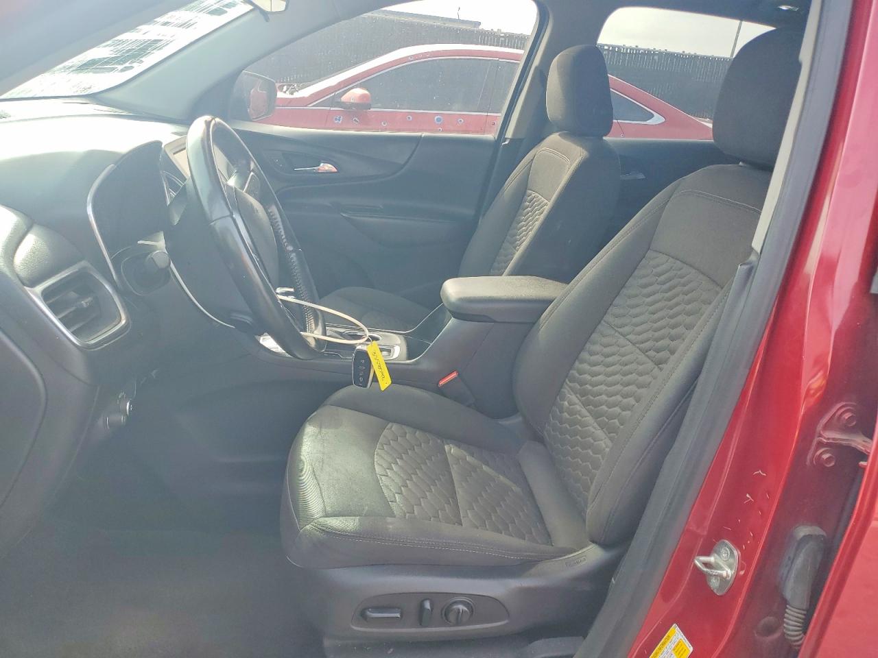 2019 CHEVROLET EQUINOX LT photo 7