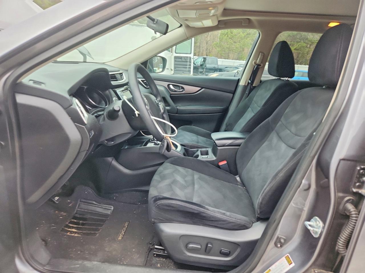 2016 NISSAN ROGUE S photo 7