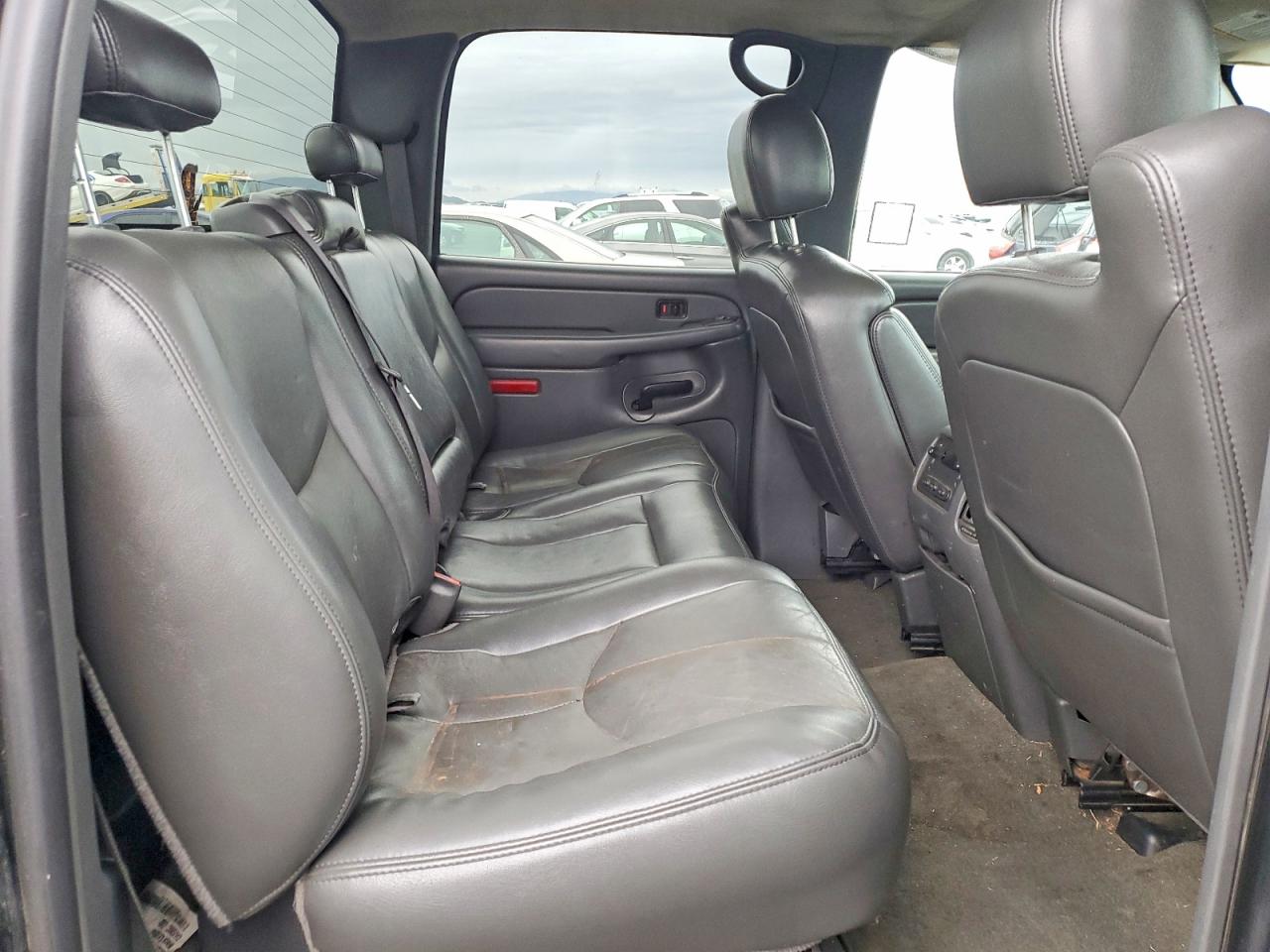 2006 GMC NEW SIERRA K1500 photo 10