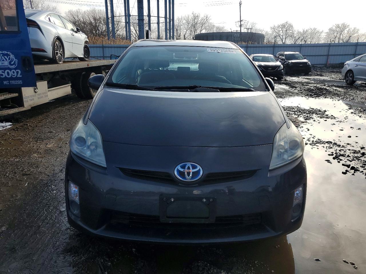2011 TOYOTA PRIUS photo 5