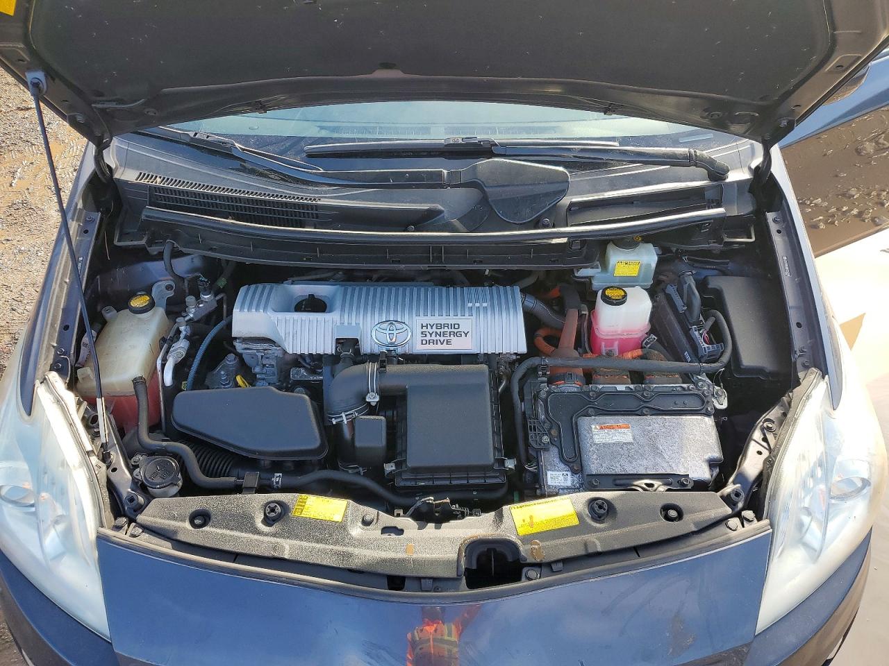 2011 TOYOTA PRIUS photo 11