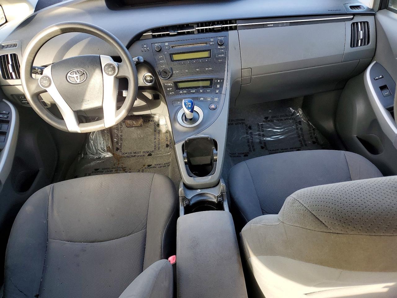 2011 TOYOTA PRIUS photo 8