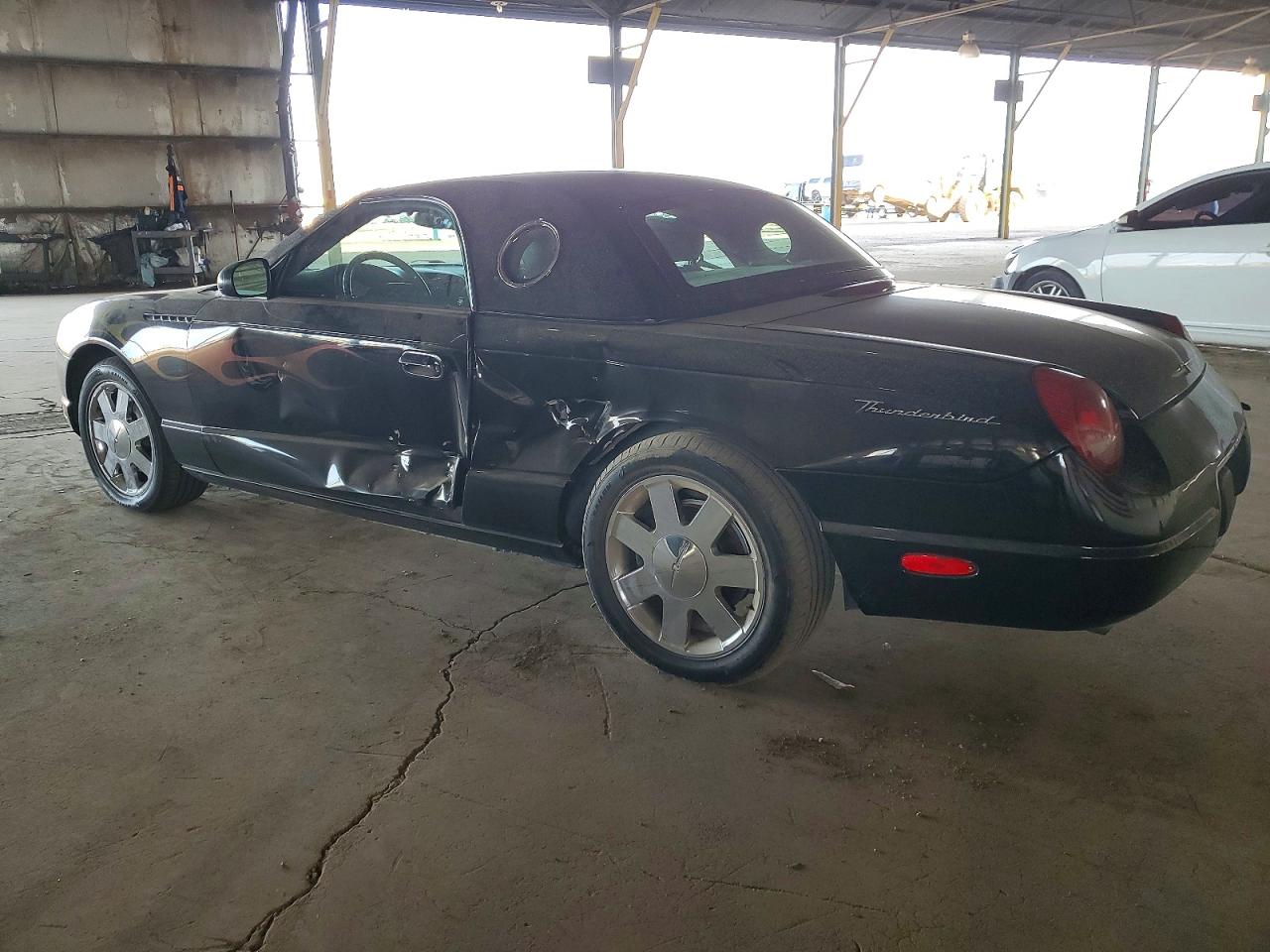 2002 FORD THUNDERBIRD photo 2