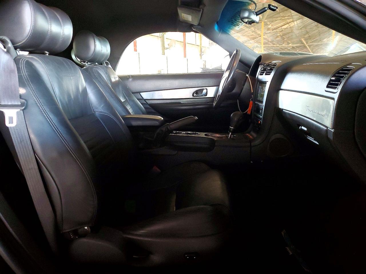2002 FORD THUNDERBIRD photo 10