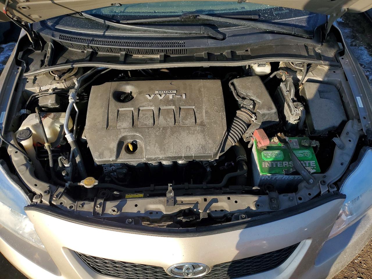 2010 TOYOTA COROLLA BASE photo 11
