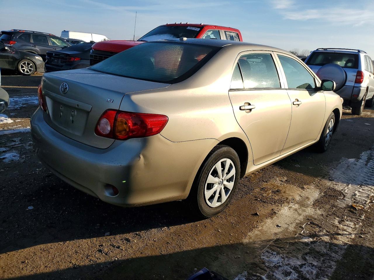 2010 TOYOTA COROLLA BASE photo 3