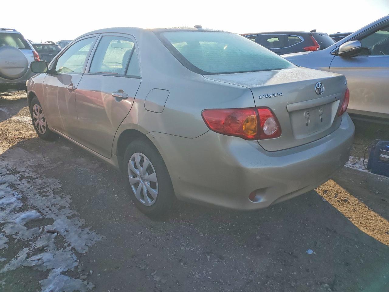 2010 TOYOTA COROLLA BASE photo 2