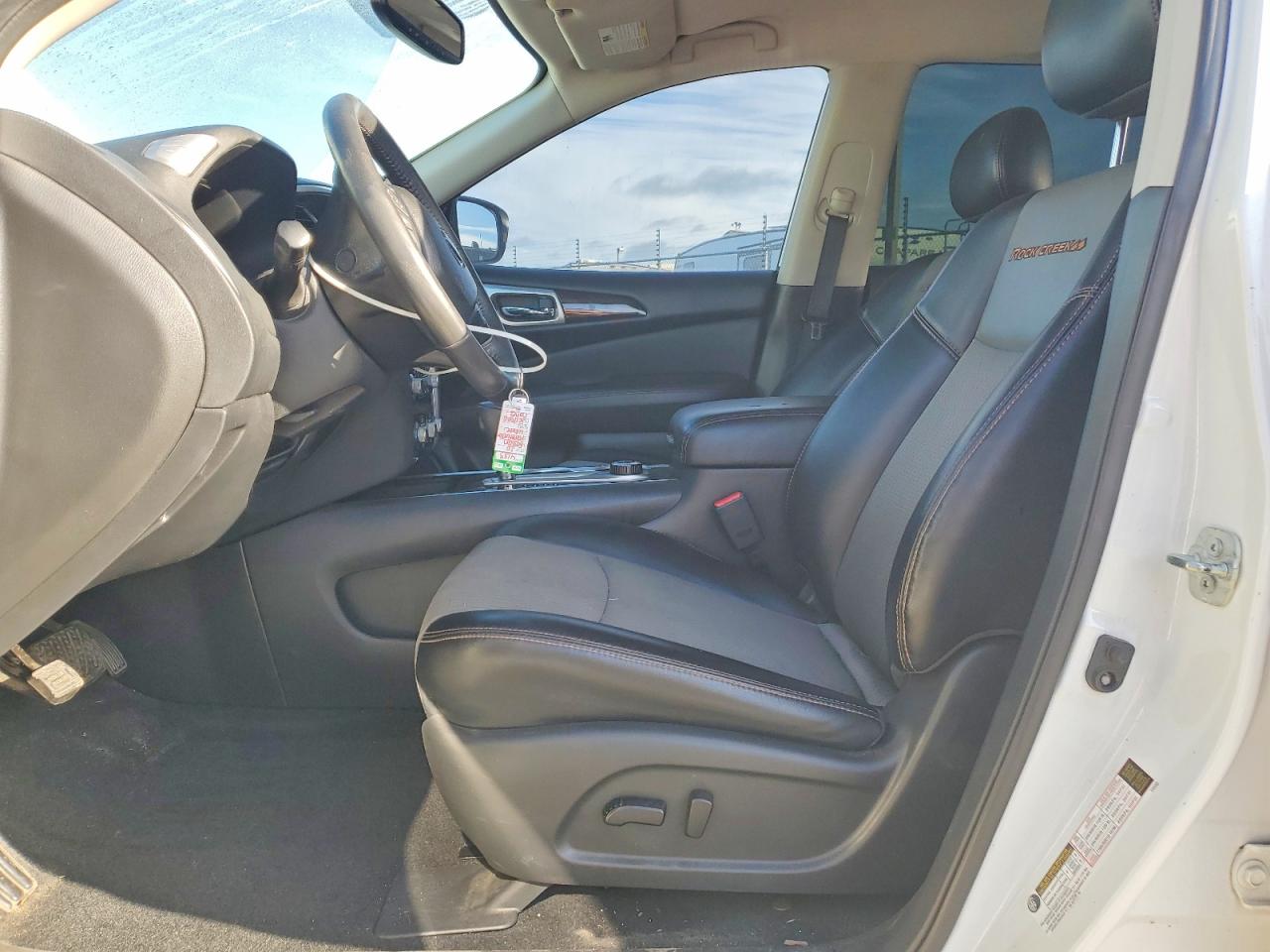 2020 NISSAN PATHFINDER SV photo 7