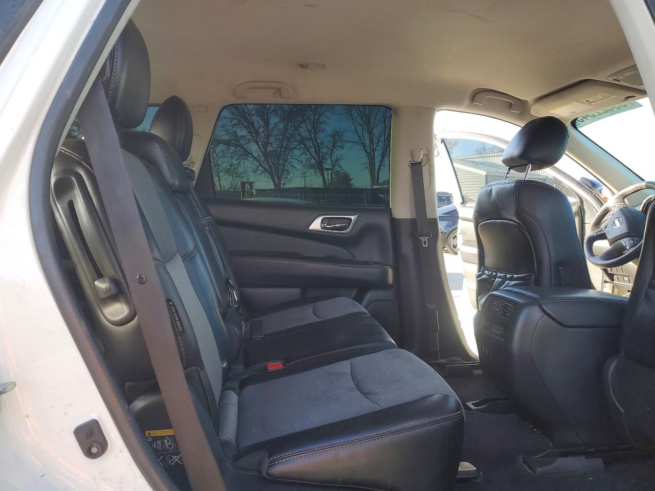 2020 NISSAN PATHFINDER SV photo 11