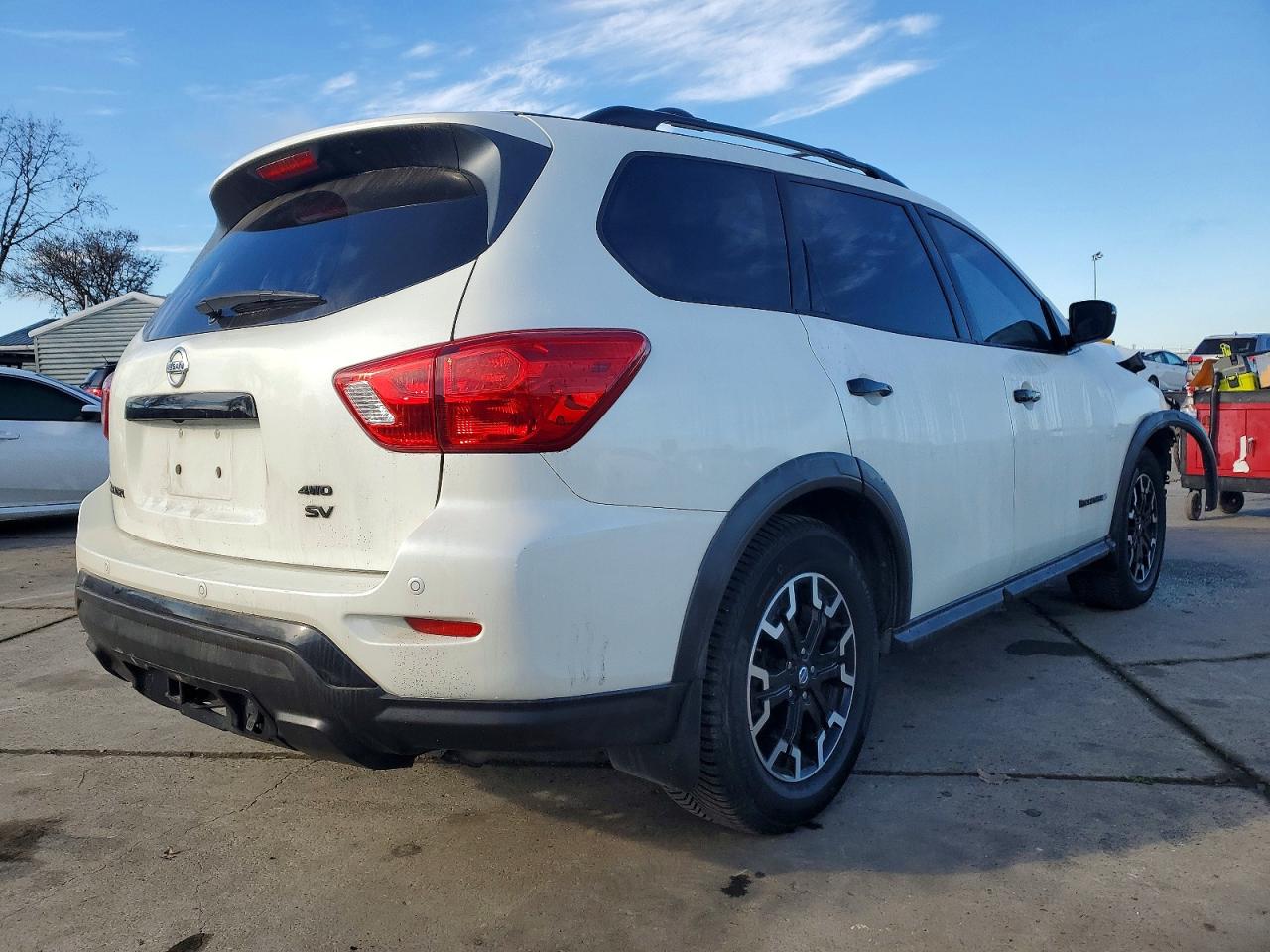 2020 NISSAN PATHFINDER SV photo 3