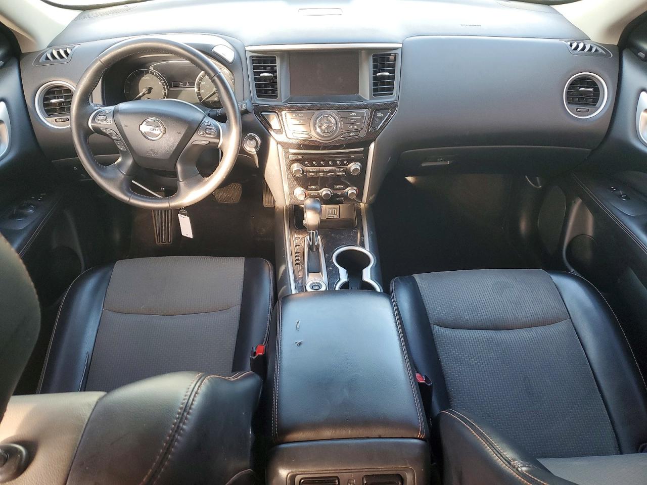 2020 NISSAN PATHFINDER SV photo 8