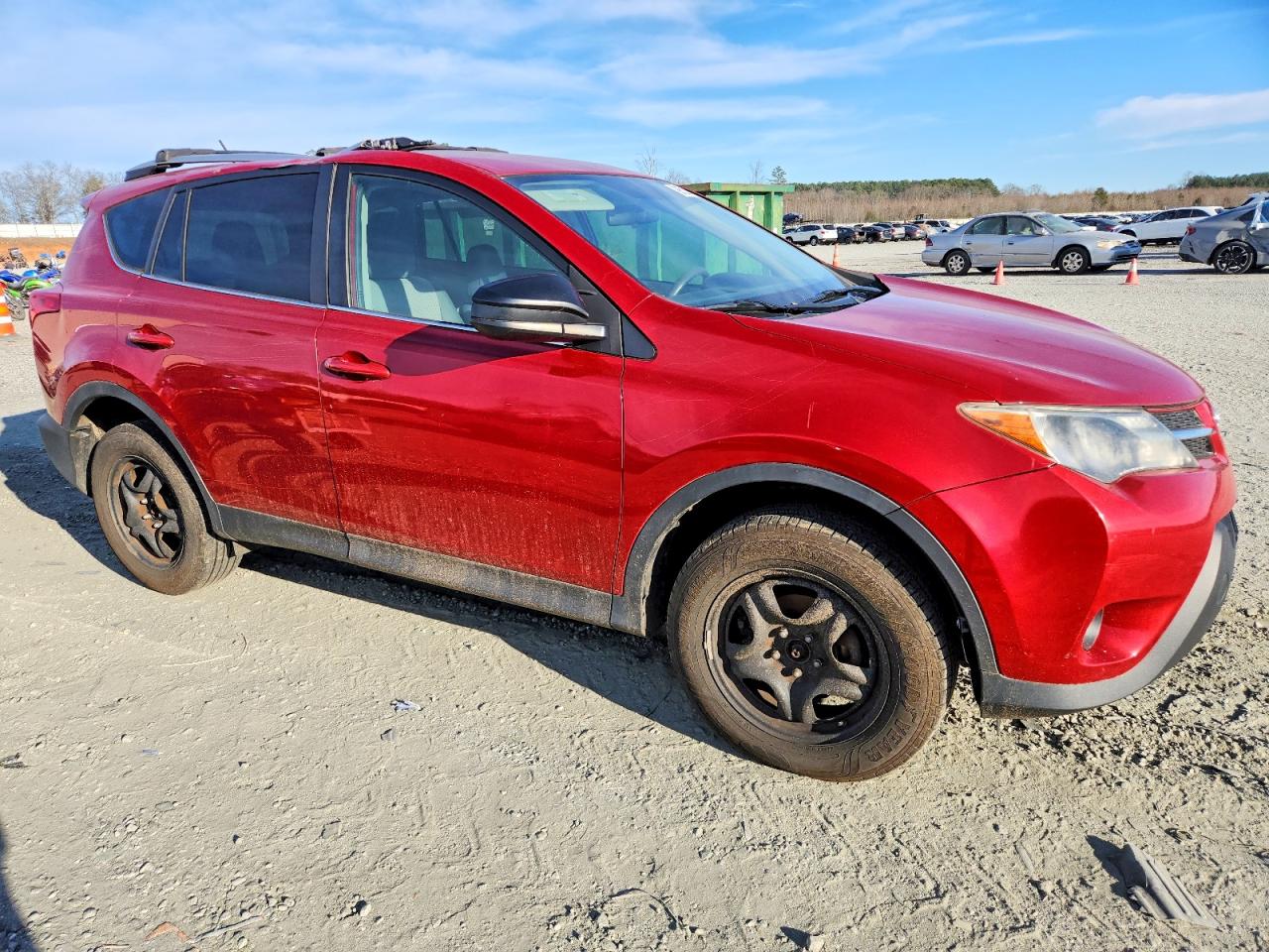 2015 TOYOTA RAV4 LE photo 4