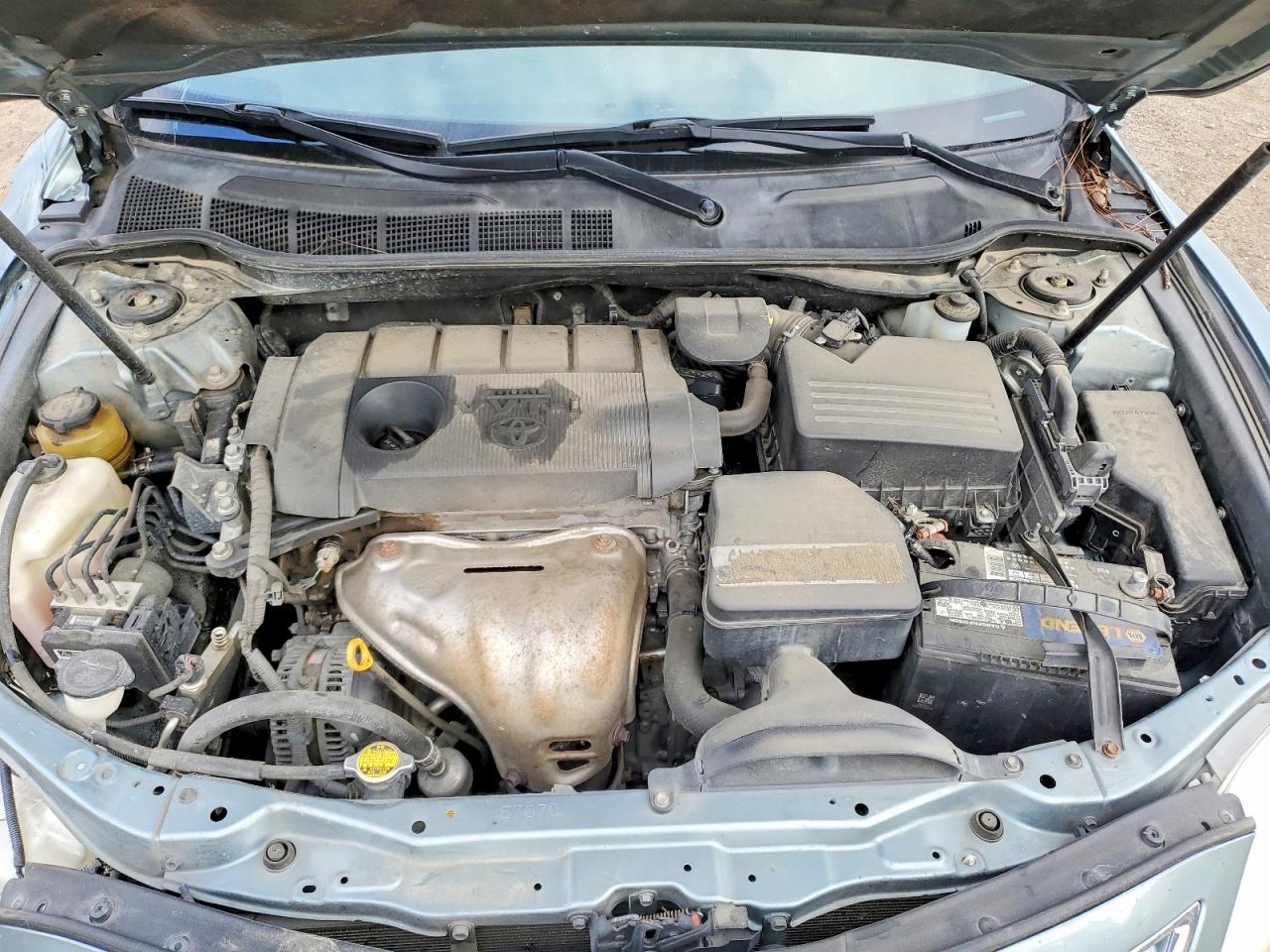 2011 TOYOTA CAMRY BASE photo 11