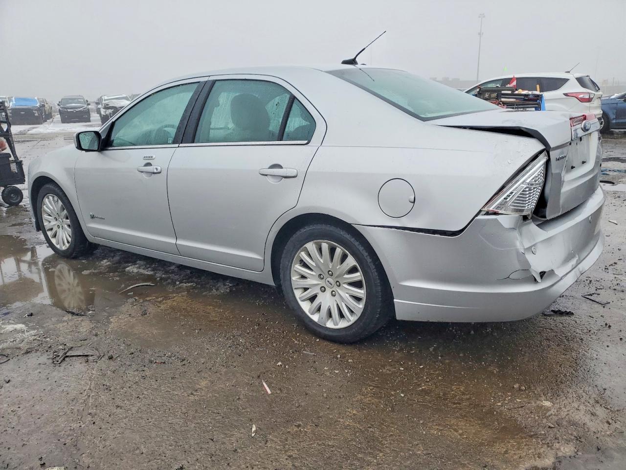 2010 FORD FUSION HYBRID photo 2