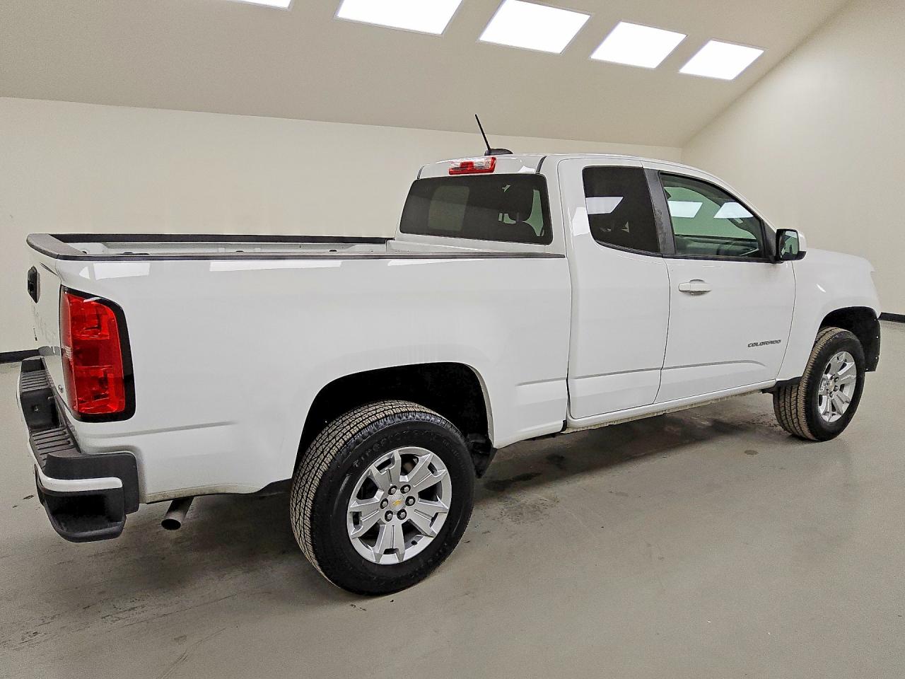 2022 CHEVROLET COLORADO LT photo 3