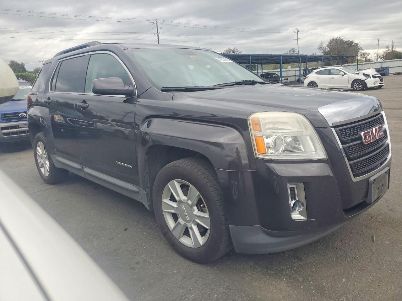2013 GMC TERRAIN SLE photo 10