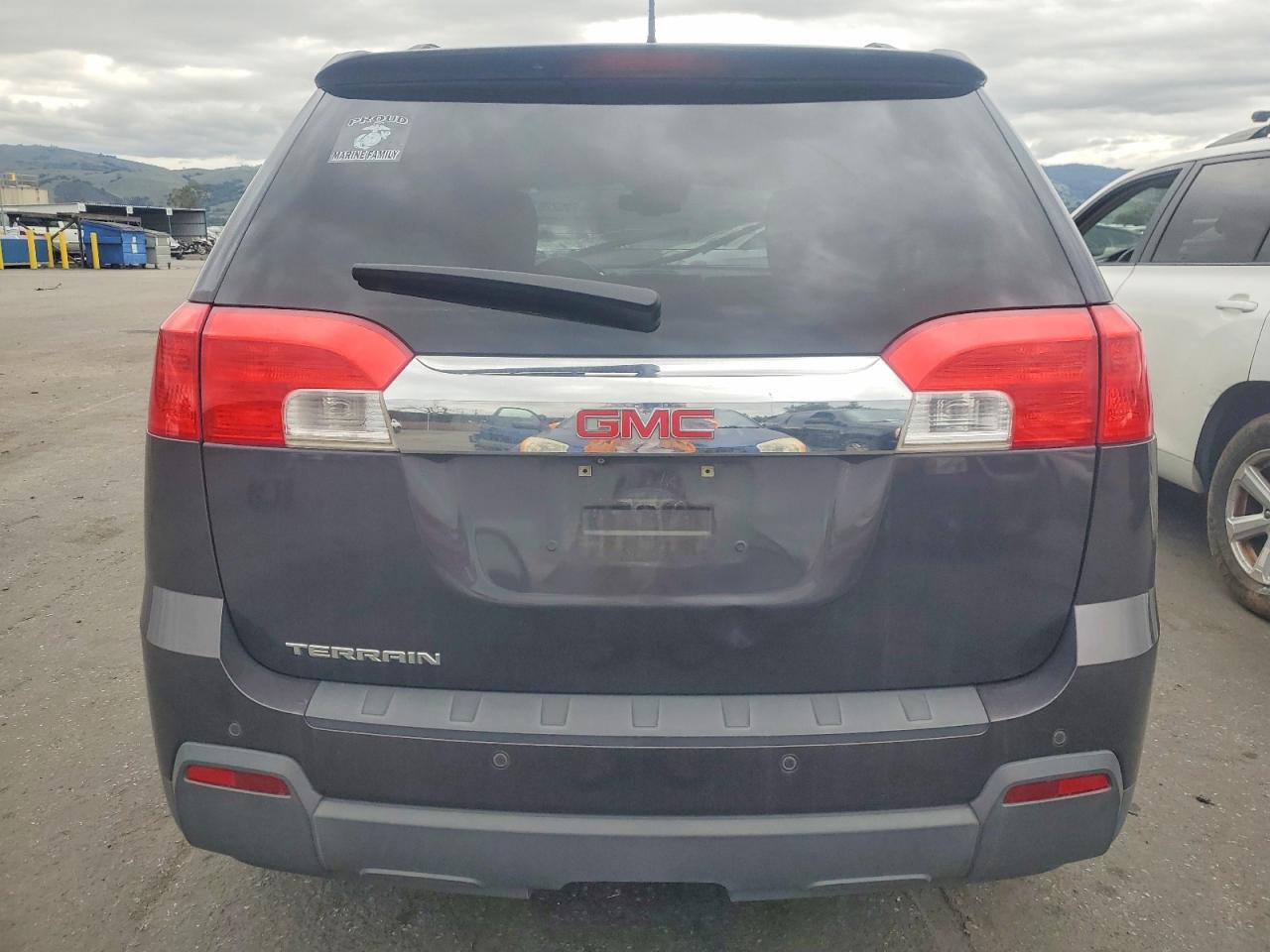 2013 GMC TERRAIN SLE photo 16