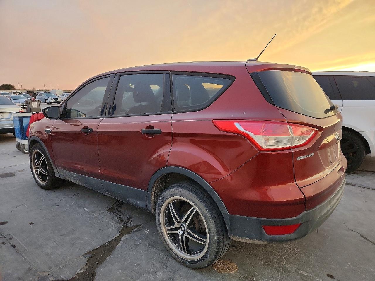 2015 FORD ESCAPE S photo 2