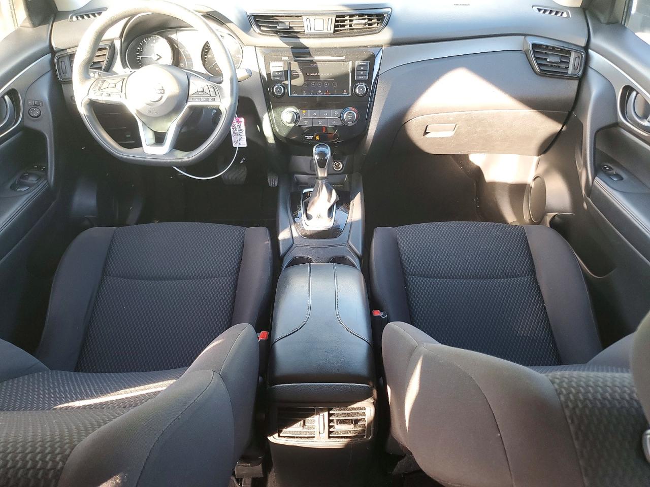 2019 NISSAN ROGUE SPORT S photo 8
